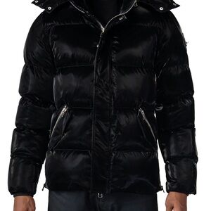 Men's Sleek Black Puffer Jacket